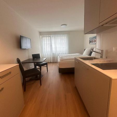 Swiss Star Zurich Airport - Self Check-In Apartment Kloten Exterior foto